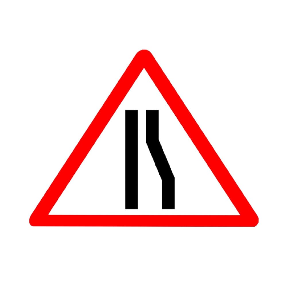 LADWA Triangle Signage 600mm - Reduced Carriageway