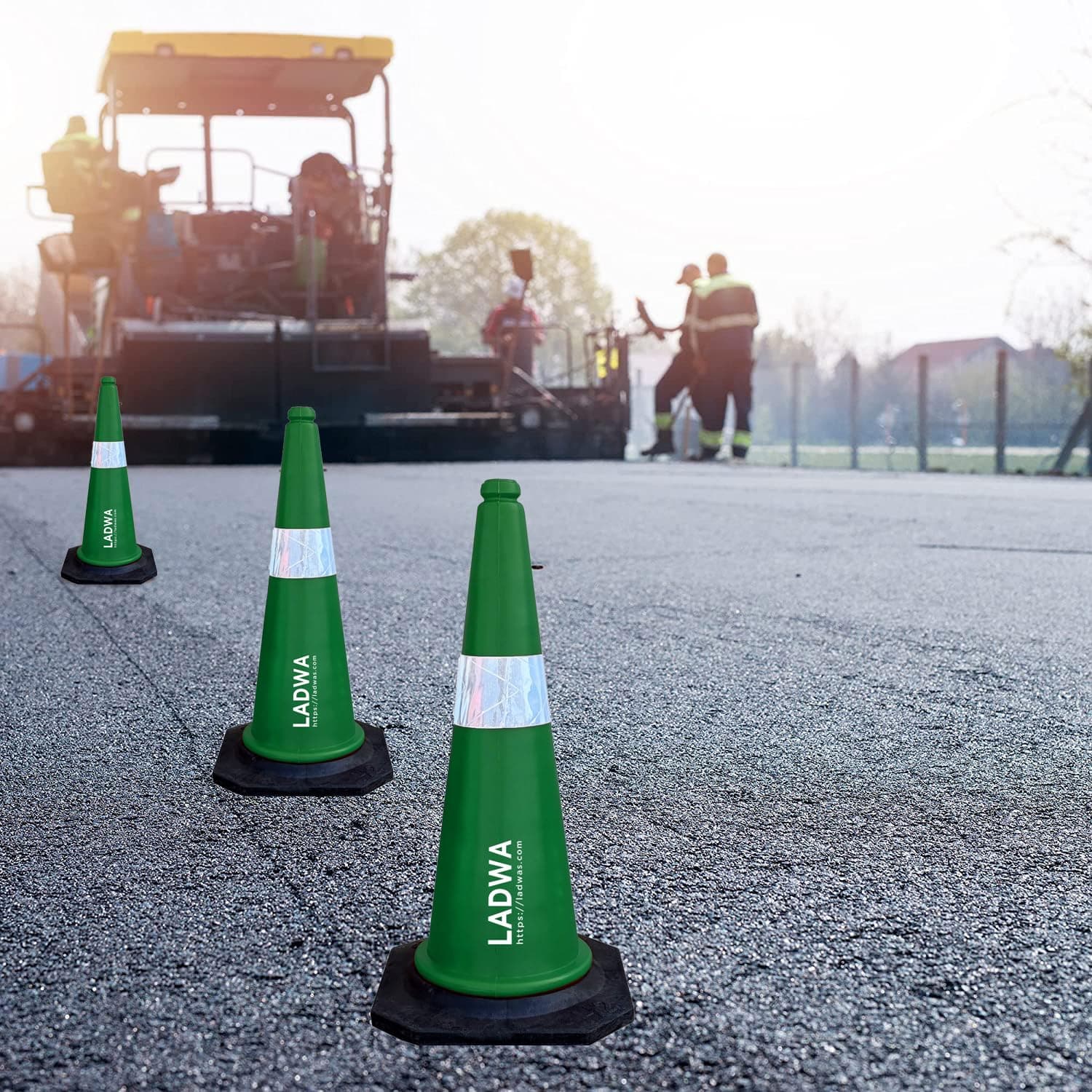 LADWA 750mm Impact Resistant Road 7 Traffic Safety Green Cones + 7 mtr chain + 7 Hooks. view 5