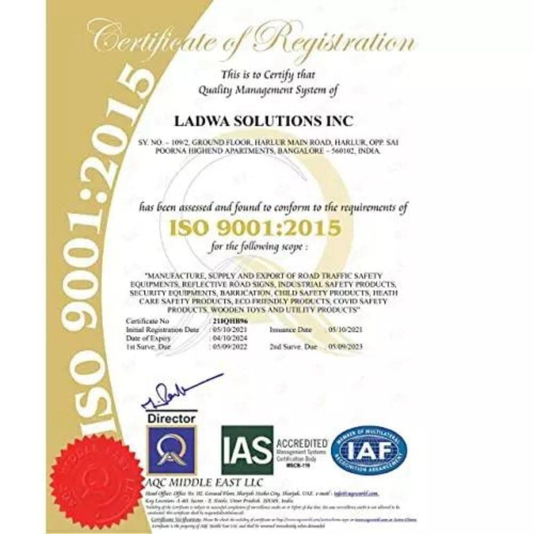 LADWA 750mm Traffic Safety Cone Combo – Set of 3 High-Visibility Cones, 3m Chain & 3 Hooks with Reflective Strips for Road Safety, Traffic Control & Hazard Marking view 5