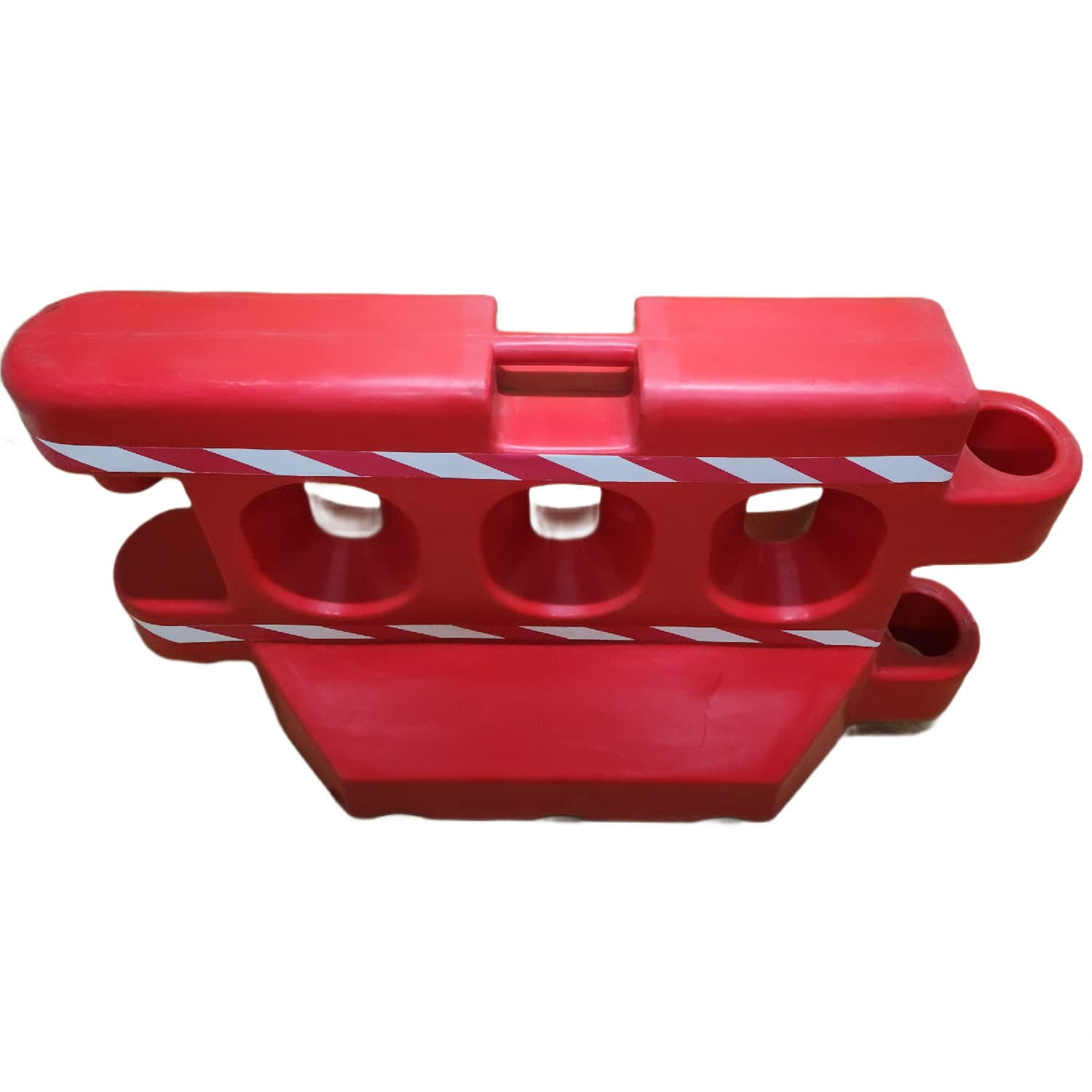 Interlock Barricade red view 2