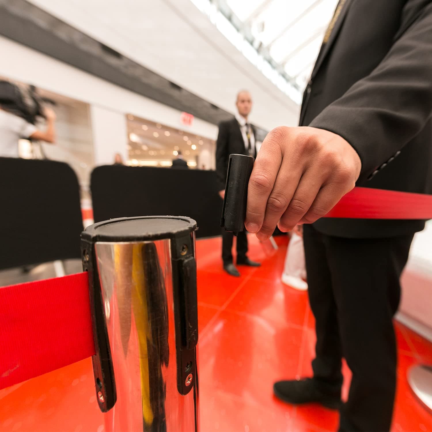 LADWA Set of 8 Queue Managers | 202 Grade Steel Extendable Stanchions with 2.25 m Hook Type Accessories | Red Steel Barricade for Crowd Control view 4