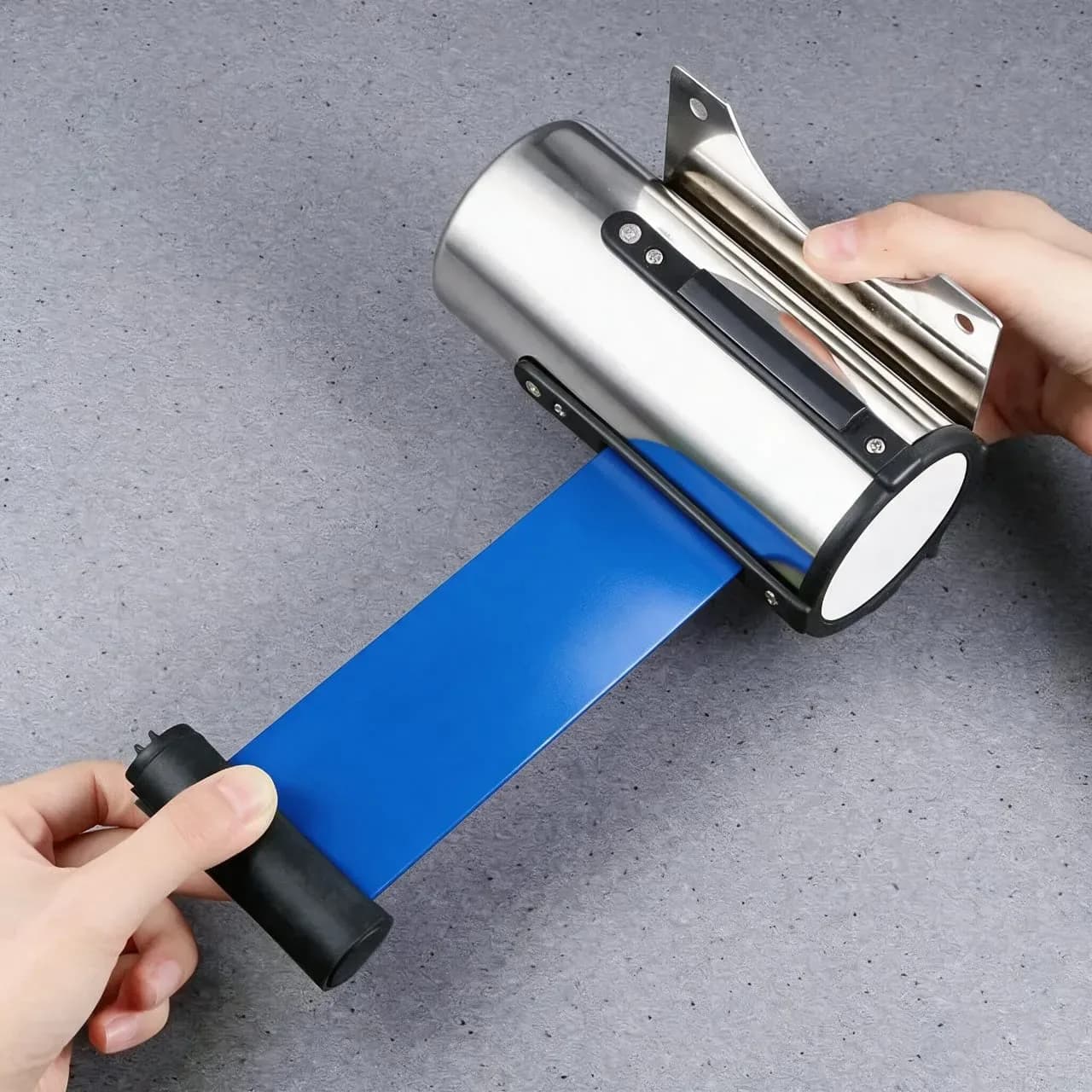 Ladwa SS Wall Mount Q Manager With BLUE Tape P-1